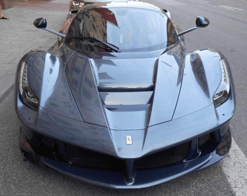 Серо голубая машина