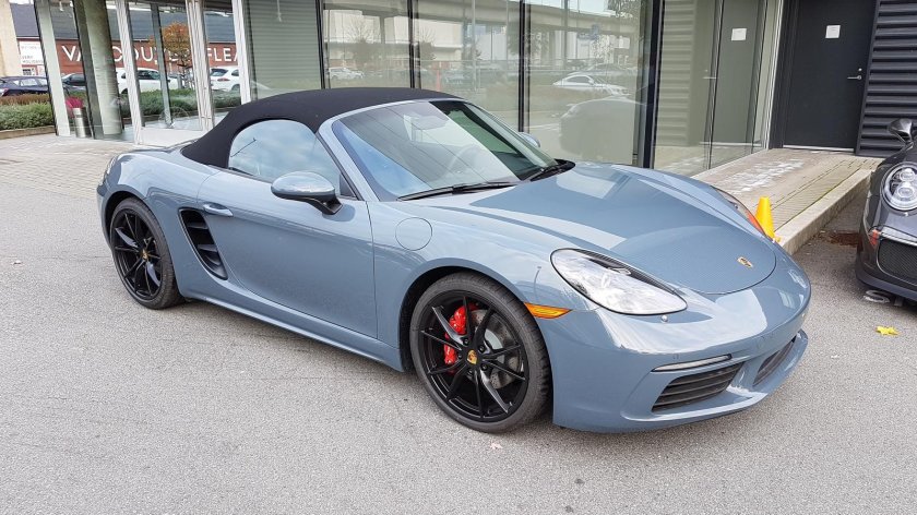 Graphite Blue Metallic