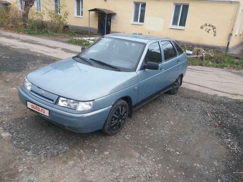 Ваз 2112 хэтчбек серебристый