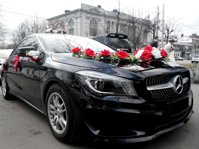 Мерседес 222 кортеж