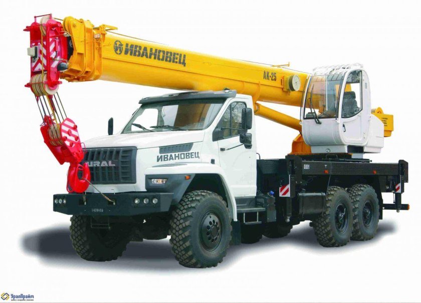 Автокран Ивановец КС-45717-2