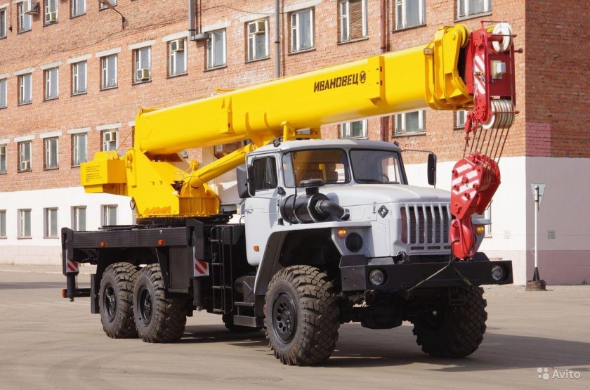 Урал 4320 кран Ивановец