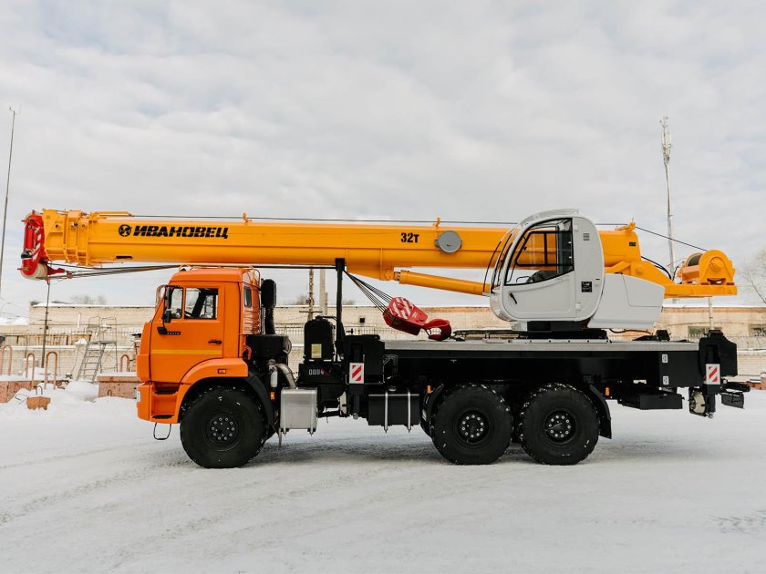 Автокран КС-55717к-3 Air