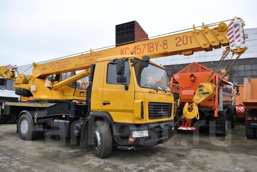 Автокрана КС 4571 by 6 Машека