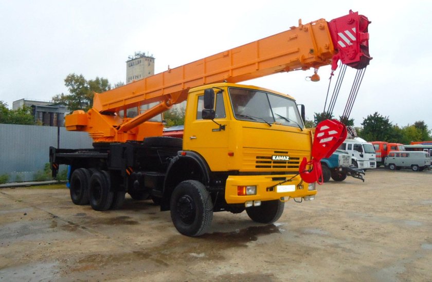 Автокран КС-45717