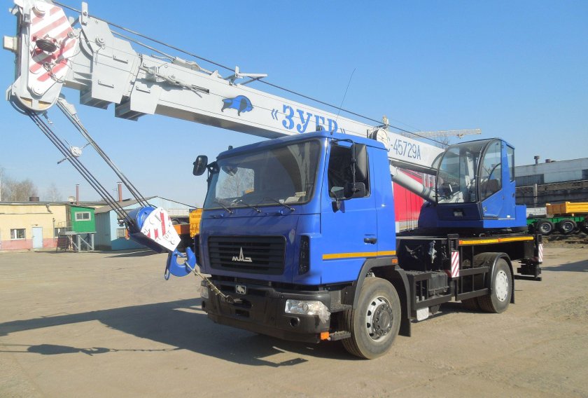 Автокран КС-45729а