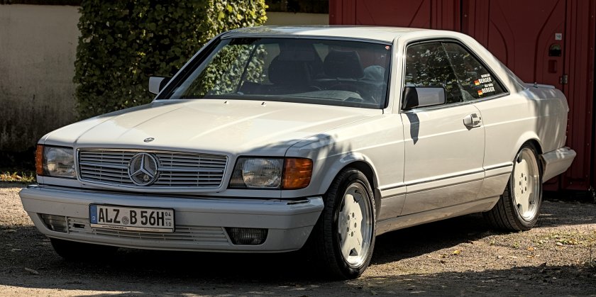 Mercedes benz w126 560 sec