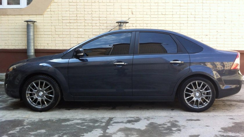 Ford Focus 2 r17