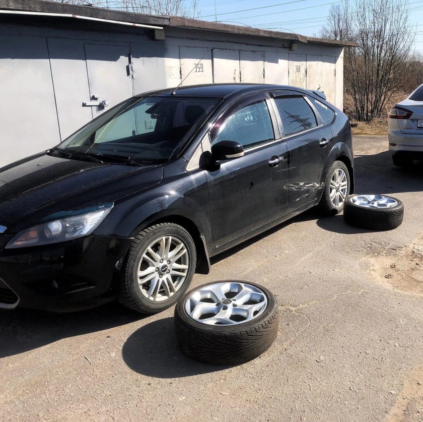 Форд фокус 2 хэтчбек колеса r16