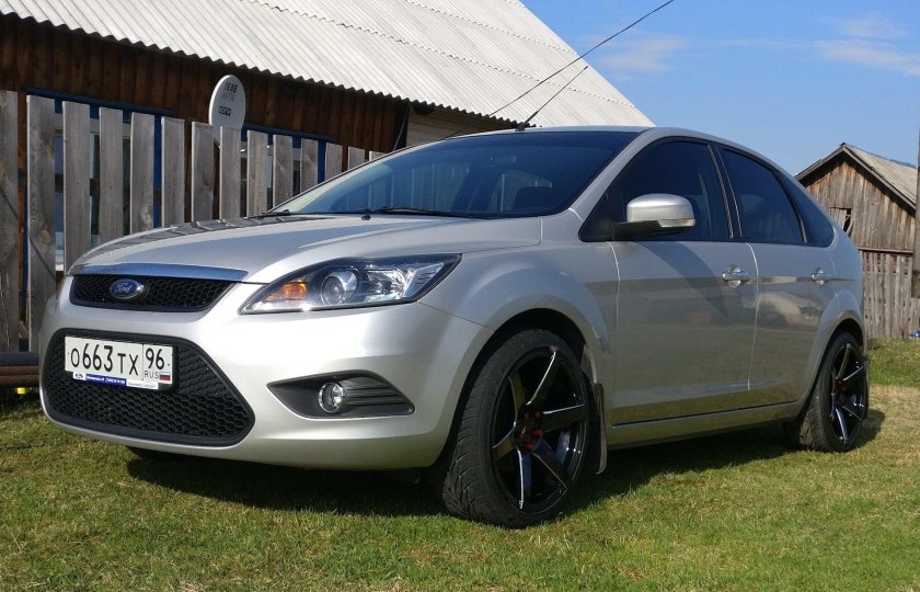 Ford Focus 2 хэтчбек r18