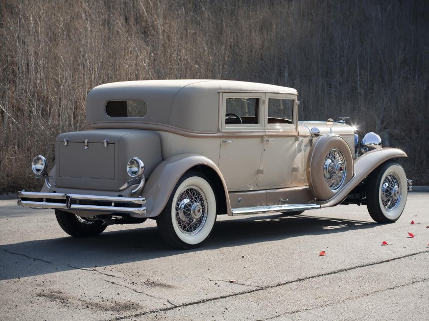Duesenberg j 232 1930 sedan
