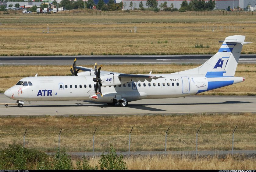 ATR ATR 72 самолет
