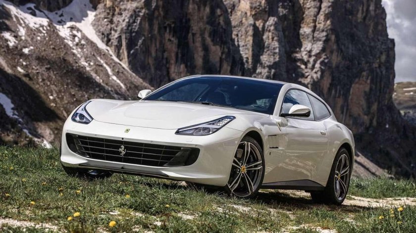Ferrari gtc4lusso 2021