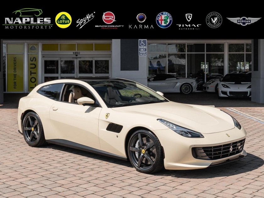 Ferrari lusso