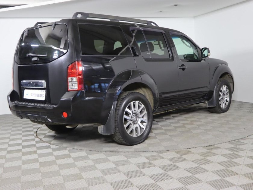 Nissan pathfinder 2010