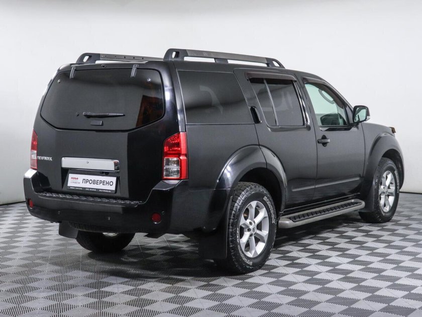 Nissan Pathfinder 2021