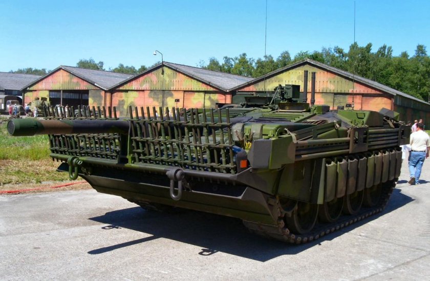 Strv 103c