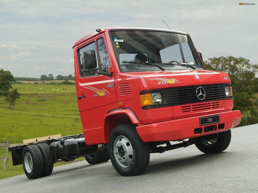Mercedes-Benz l710