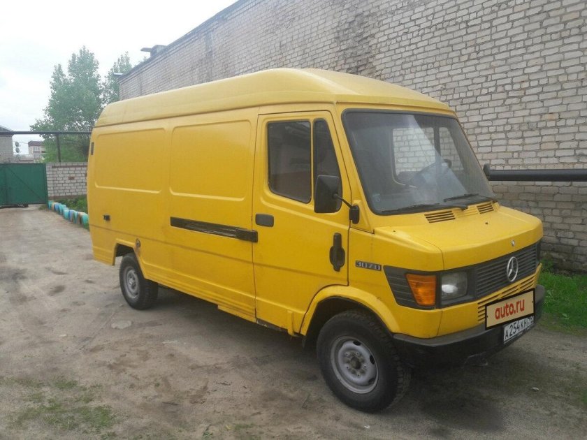 Спринтер Мерседес 1990г