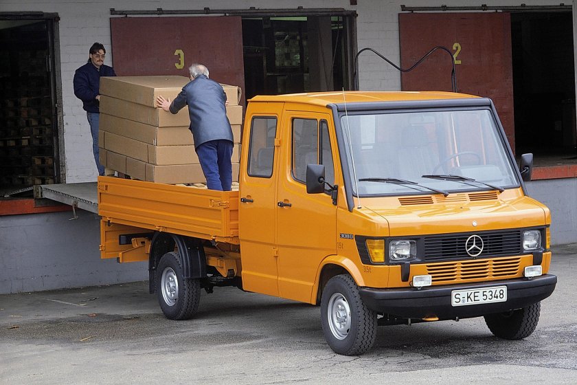 Mercedes-Benz t1 410d