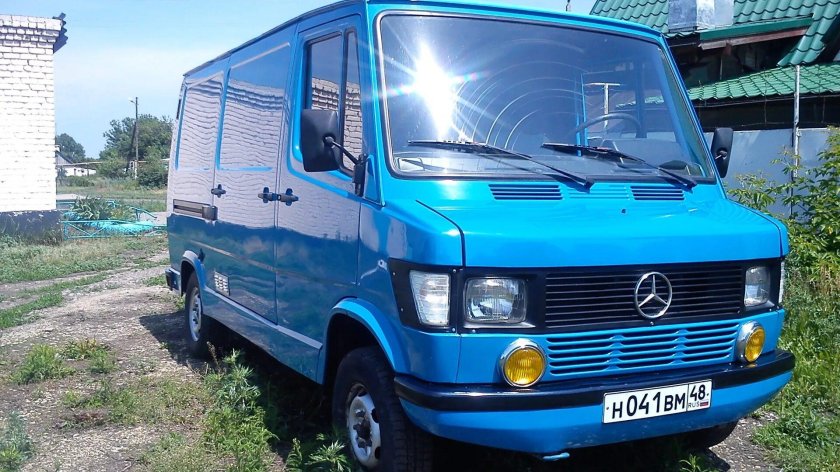 Мерседес т1 210d