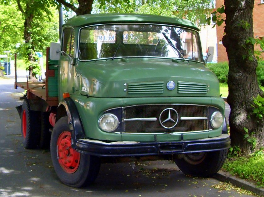 Mercedes Benz l 1113