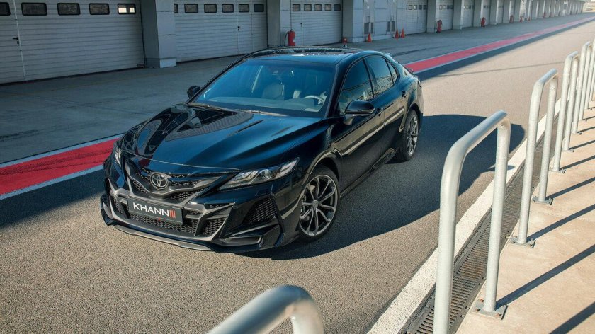 Toyota Camry 70 Khann