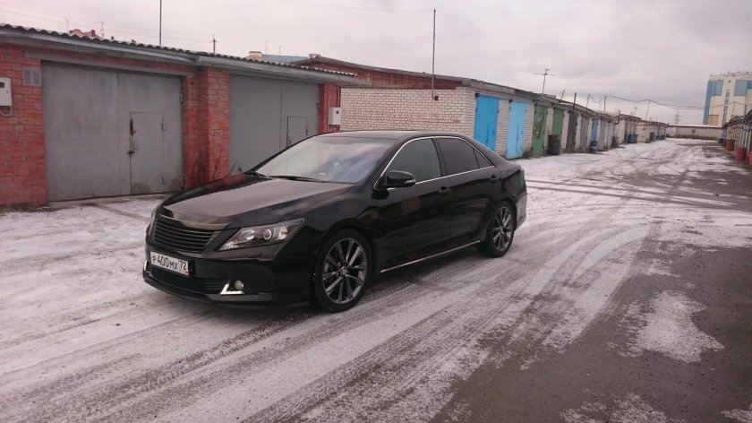 Toyota Camry xv50 черная