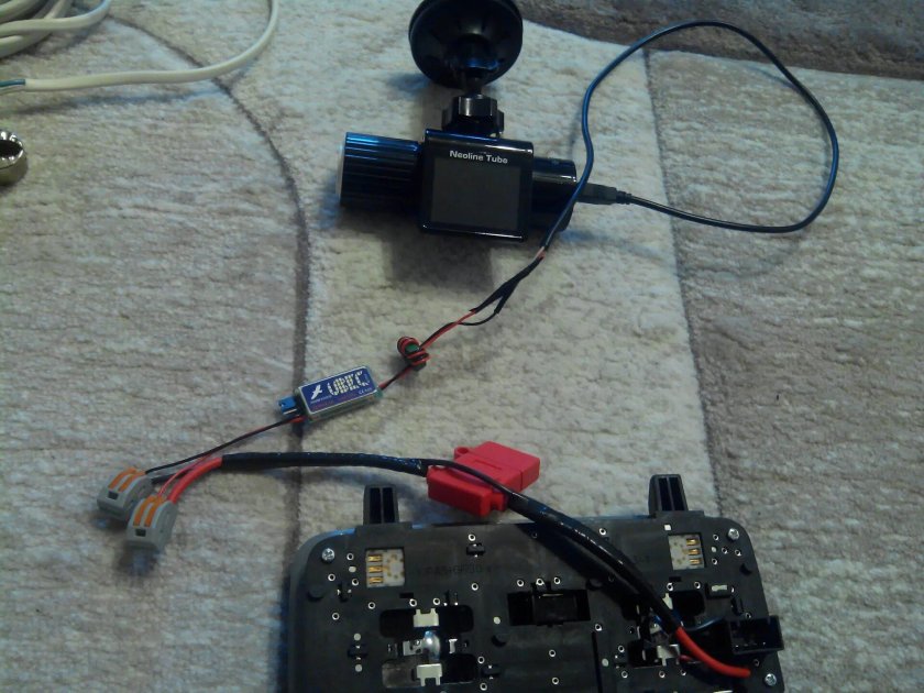 Neoline tube видеорегистратор поворотный