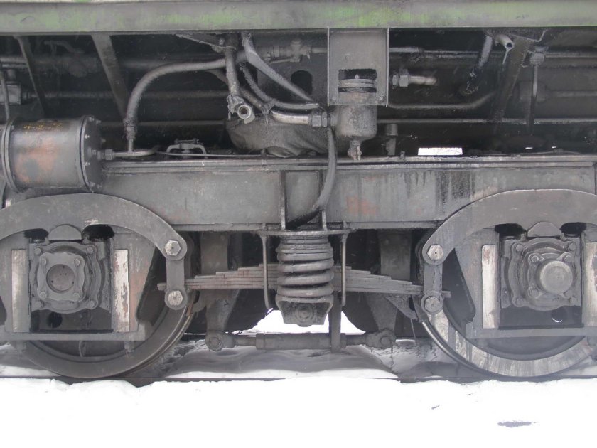 Ходовая у тепловоза 2м262у
