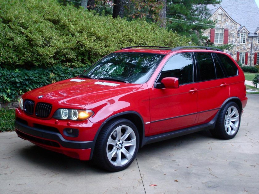 БМВ х5 е53 красный