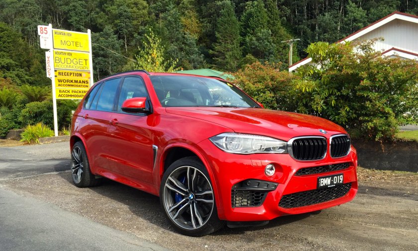 BMW x5m Red