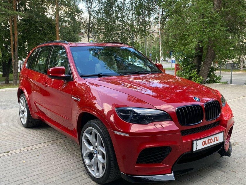 Машина bmw x 5