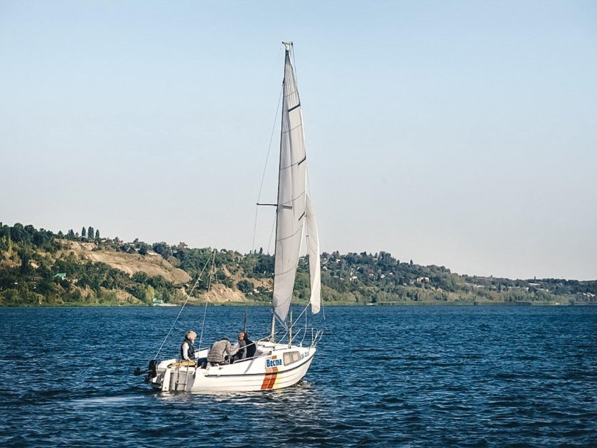 Парусная яхта Веста Саратов
