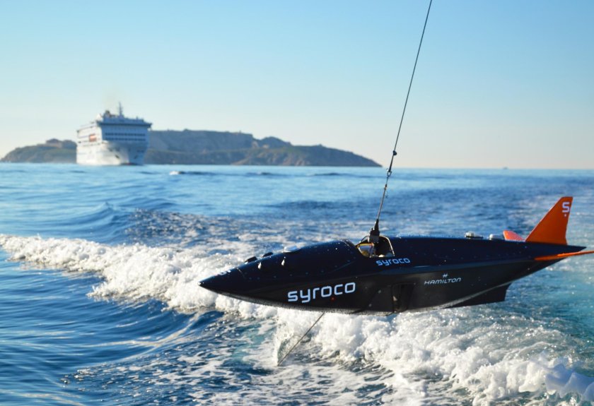 Парусник Vestas Sailrocket 2