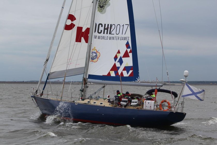 Яхта Эдвенчер