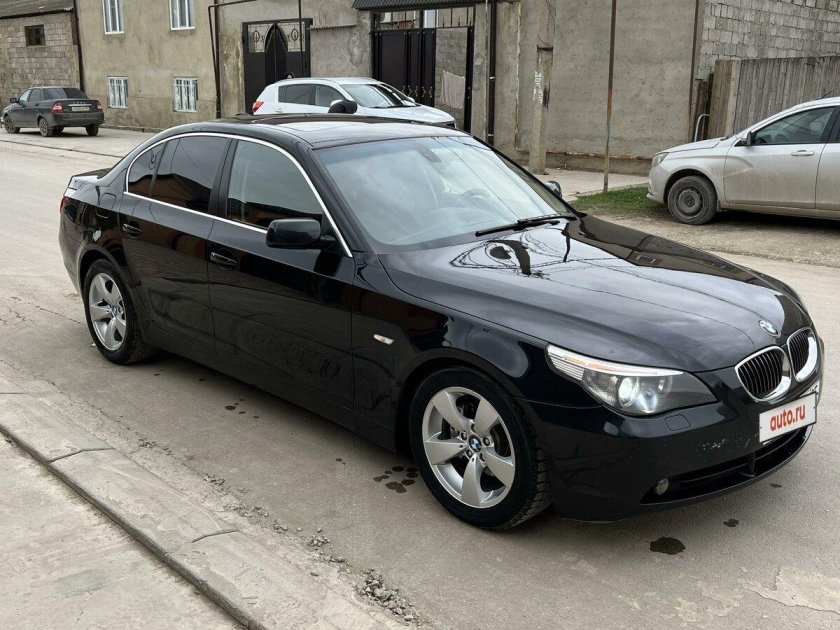 Бмв 525i 2005
