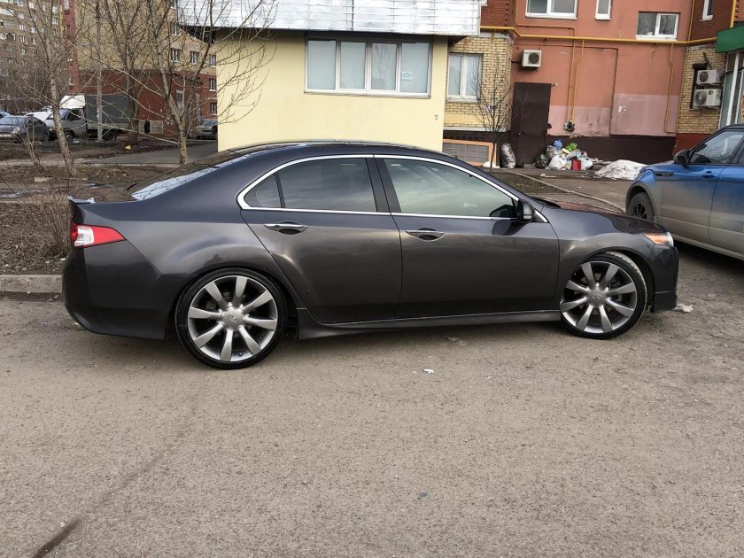 Honda Accord 8 r20