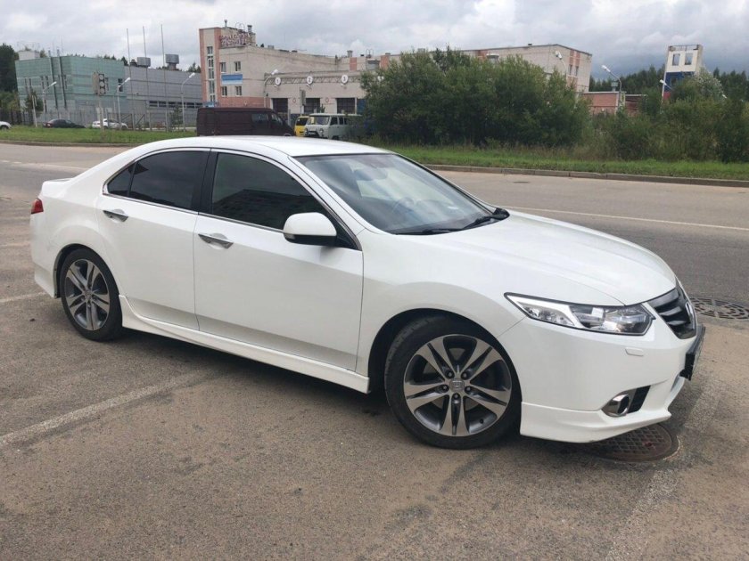 Honda Accord 8 r20