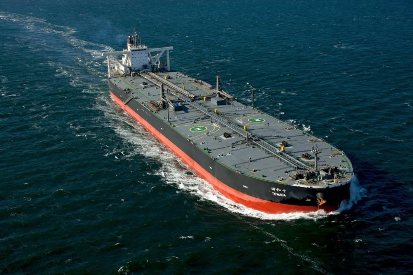 VLCC танкер