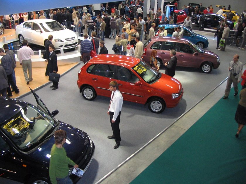 Московский автосалон 1999 ГАЗ