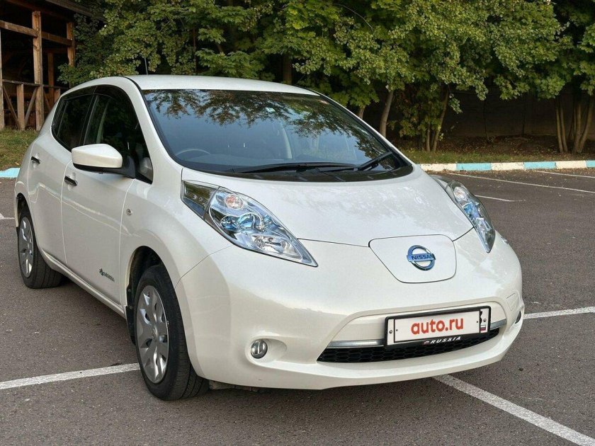 Ниссан лиф электромобиль