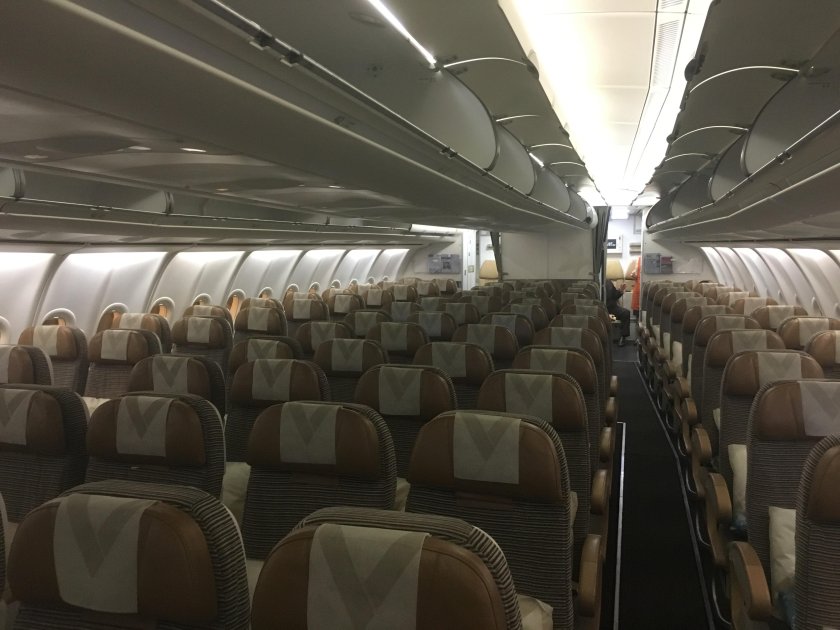 Airbus a340 салон