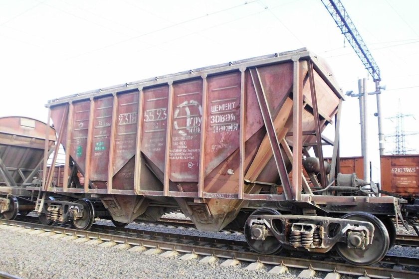 Хоппер минераловоз