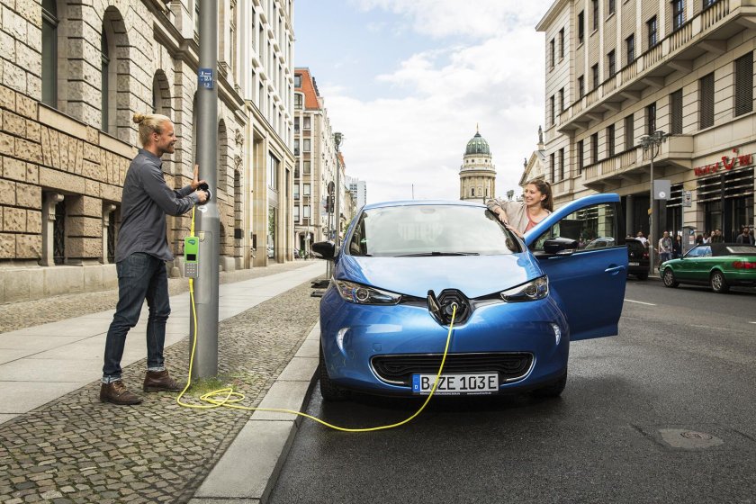 Электрические автомобили