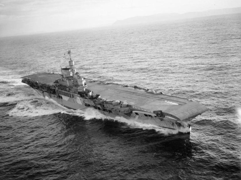 Авианосец Илластриес 1940