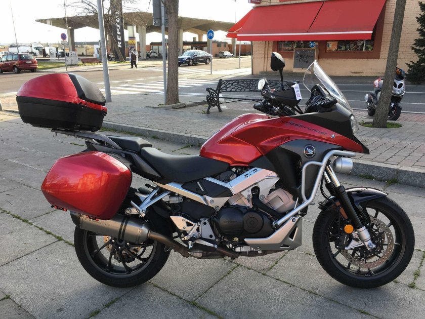 Мотоцикл Honda с карданным приводом