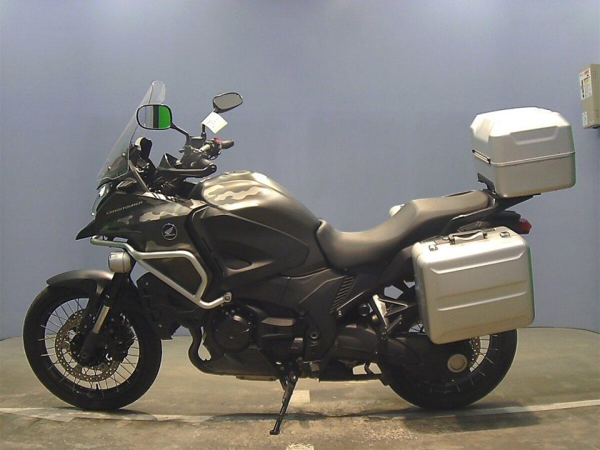 Хонда турэндуро 1200