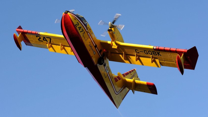 Canadair Bombardier CL-415