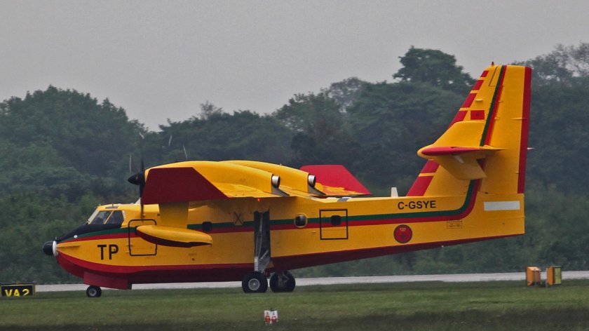 Canadair Bombardier CL-415